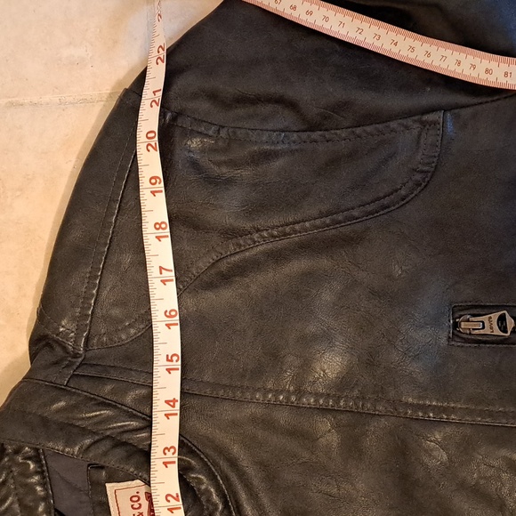 Levi Strauss Mens Jacket, Distressed Moto Style, Black (Faux Leather) L/XL - Picture 12 of 15